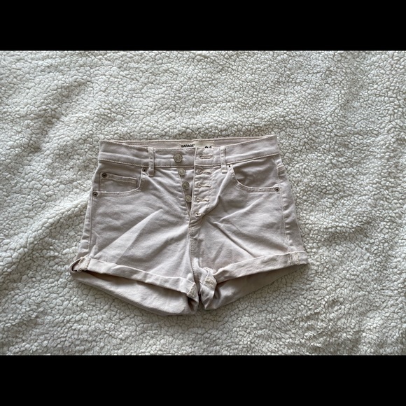 Light light beige Garage Jean shorts ✨ 10/10 - Picture 2 of 3
